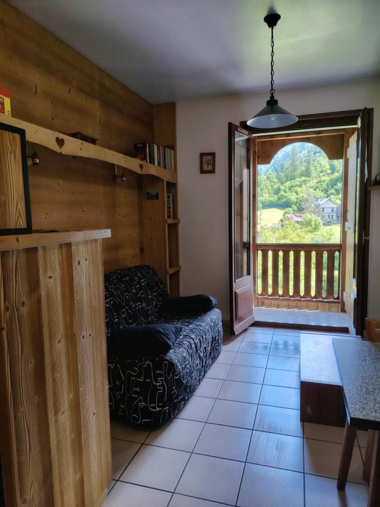 Le Bivouac Apartment Sixt-Fer-a-Cheval Exterior photo
